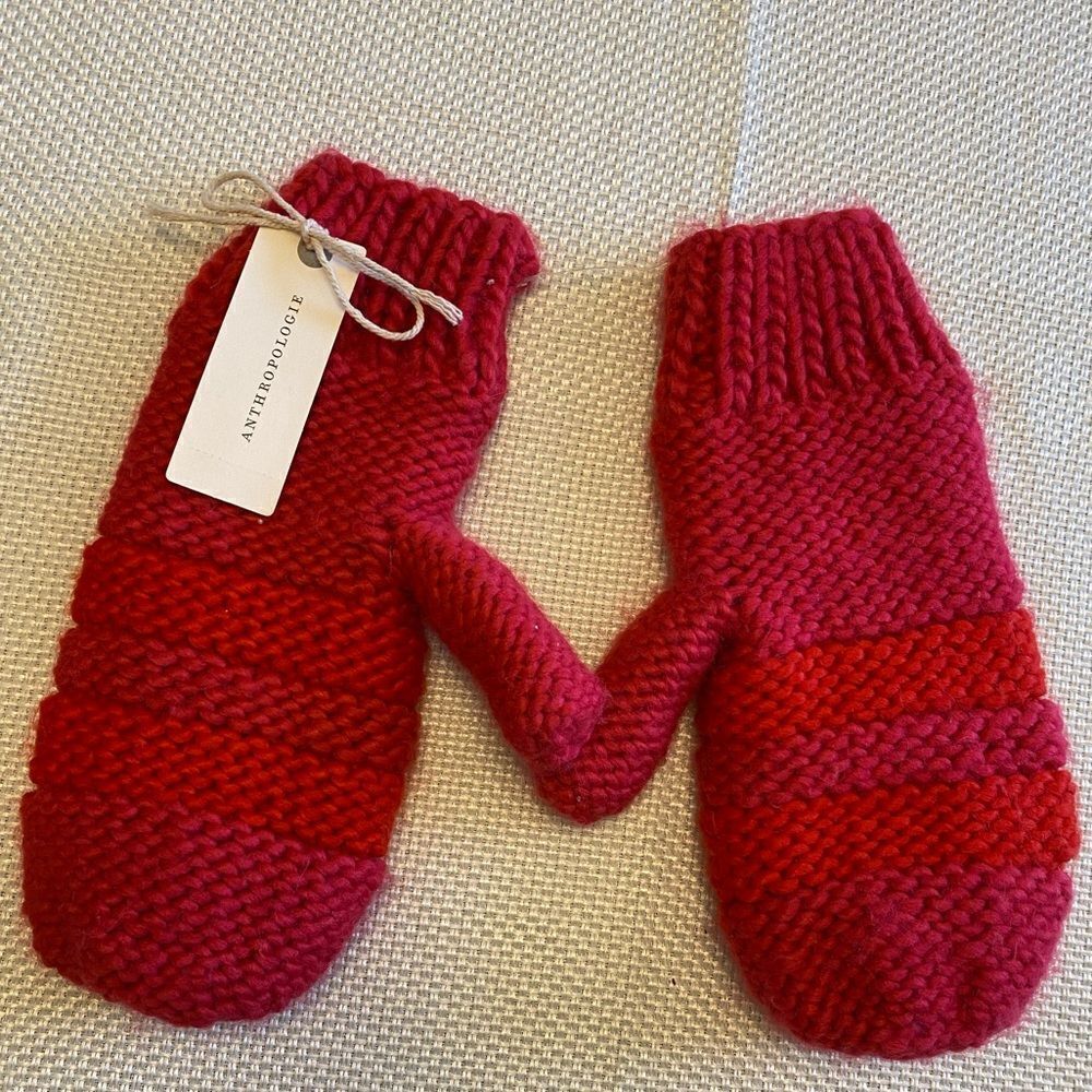 NWT Anthropologie magenta hot pink and red striped mittens bohemian knit yarn